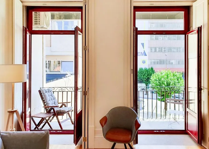 Comfortable Flat, Cozy Balcony Close To Aliados Av Lejlighed *