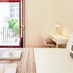 Comfortable Flat, Cozy Balcony Close To Aliados Av *